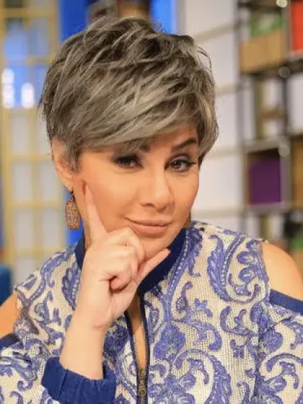 ده مش الشخص الصح للجواز.. مفيدة شيحة تهاجم عمرو أديب لهذا السبب