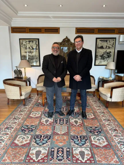 وزير الثقافة مع الكاتب عبدالرحيم كمال