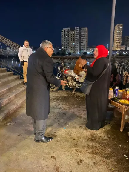 محافظ الدقهلية في جولة ليلية بالمنصورة:- متابعة غلق المحال التجارية في المواعيد المقررة دون تقاعس أو تقصير