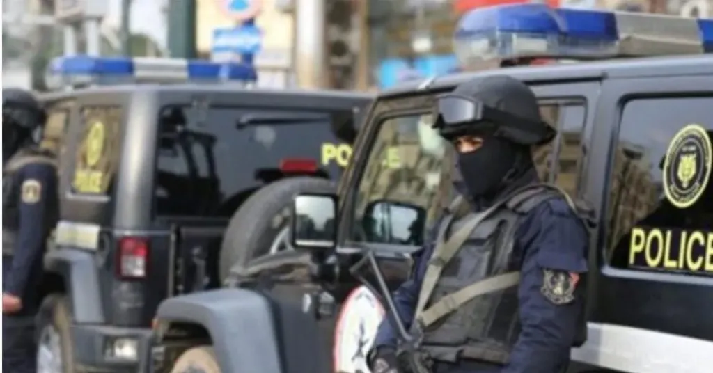 7 جنايات بينهم 3 مؤبد سلاح وشروع في قتل.. ننشر السجل الإجرامي لعنصر كان هاربًا من 135 سنة سجن بقنا