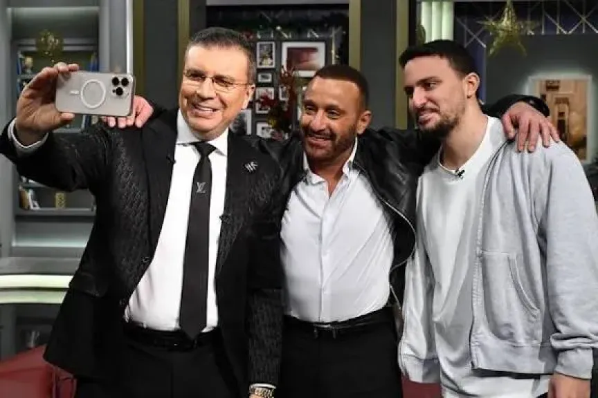 دفن الموتى ونصائح الأب لأبنه وتعاون مع ياسمين عبد العزيز .. أبرز مفاجآت حلقة أحمد السقا ببرنامج واحد من الناس