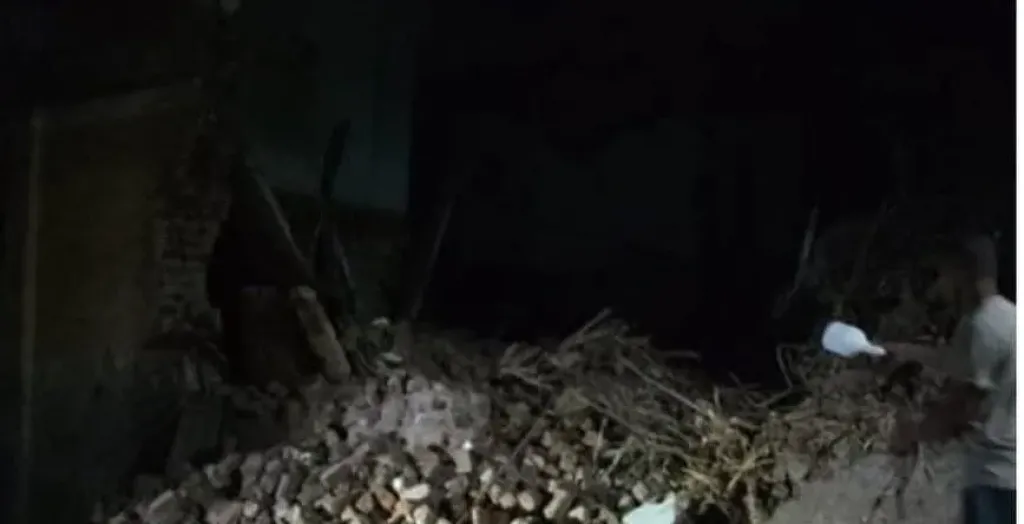 غير مأهول بالسكان.. انهيار جزئي منزل بالطوب اللبن دون إصابات بشرية في قنا