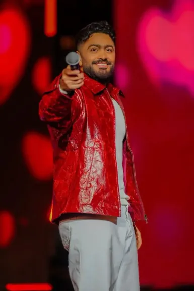 كان يوم يشرف .. تامر حسنى يشارك الجمهور بلقطات من حفله بأرينا العاصمة الإدارية