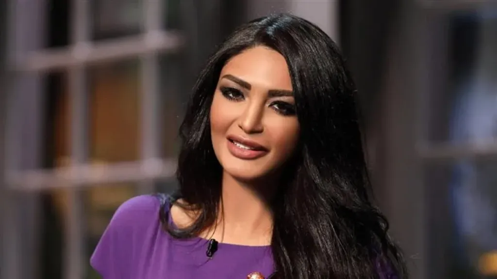 سالي عبد السلام تعلق على خبر حملها