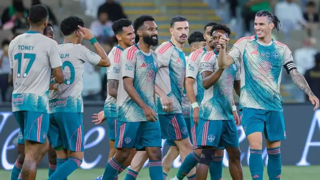 الأهلي على حافة الهاوية.. 5 كوارث تهدد الراقي قبل مواجهة النصر