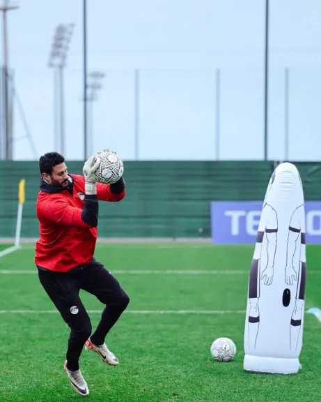 الشناوي يتصدر التشكيلة المثالية لدور المجموعات في أمم أفريقيا 2025