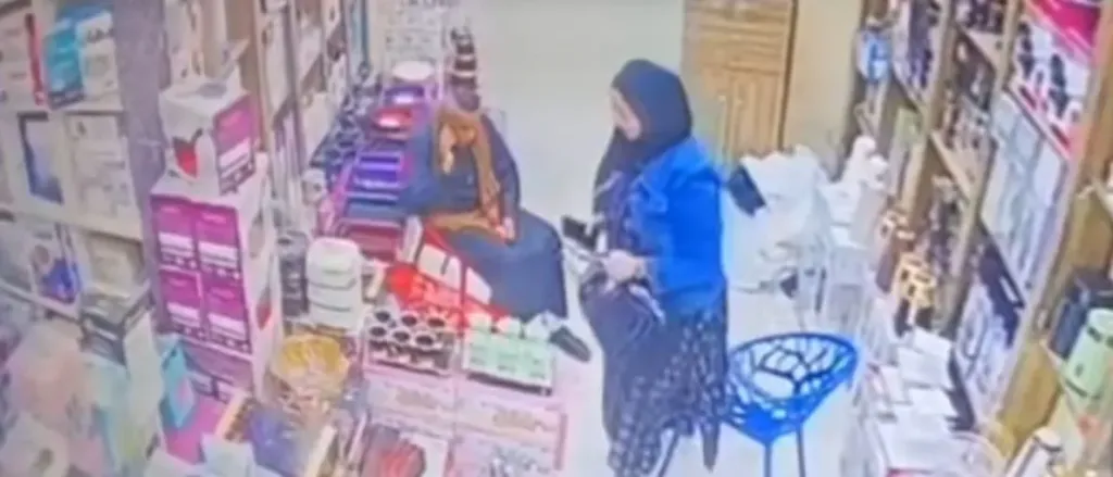 مشاجرة داخل محل تنتهي بجريمة قتل.. زوجة تنهي حياة زوجها طعنًا بسكين في مسطرد