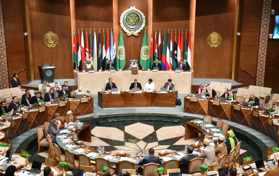 البرلمان العربي يرحب بعقد مؤتمر شامل لمعالجة قضية الجنوب اليمني ويؤكد على أهمية تغليب الحكمة وسياسة الحوار