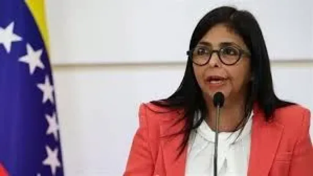 نائبة الرئيس الفنزويلي رداً على تصريحات ترامب : فنزويلا لن تخضع للاستعمار