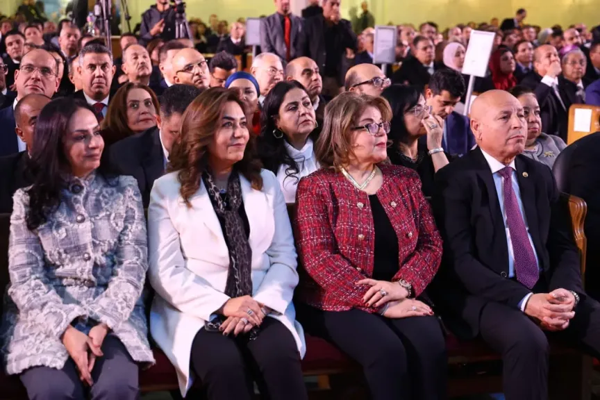 منال عوض تشهد احتفالية الطائفة الإنجيلية بعيد الميلاد المجيد بالقاهرة