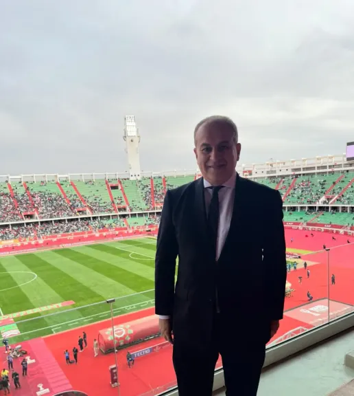 معربا عن أمله بفوز منتخبنا.. السفير احمد عبد اللطيف يشيد بالتسهيلات والرعاية المقدمة من جانب السلطات المغربية لبعثة المنتخب المصري