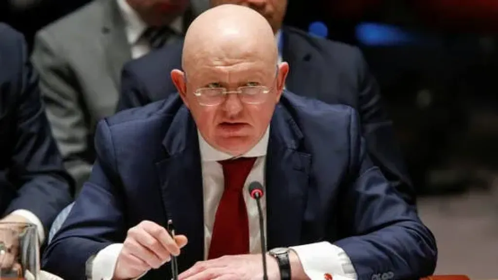 مندوب روسيا بمجلس الأمن: لا يمكن أن تعين الولايات المتحدة نفسها قاضيا يملك الحق للتدخل في أي دولة