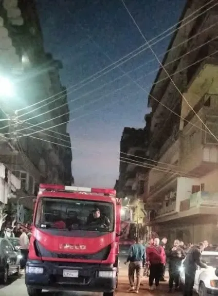 جثث مجهولة ومصابون بالمستشفيات.. تفاصيل جديدة في حريق مصحة بنها