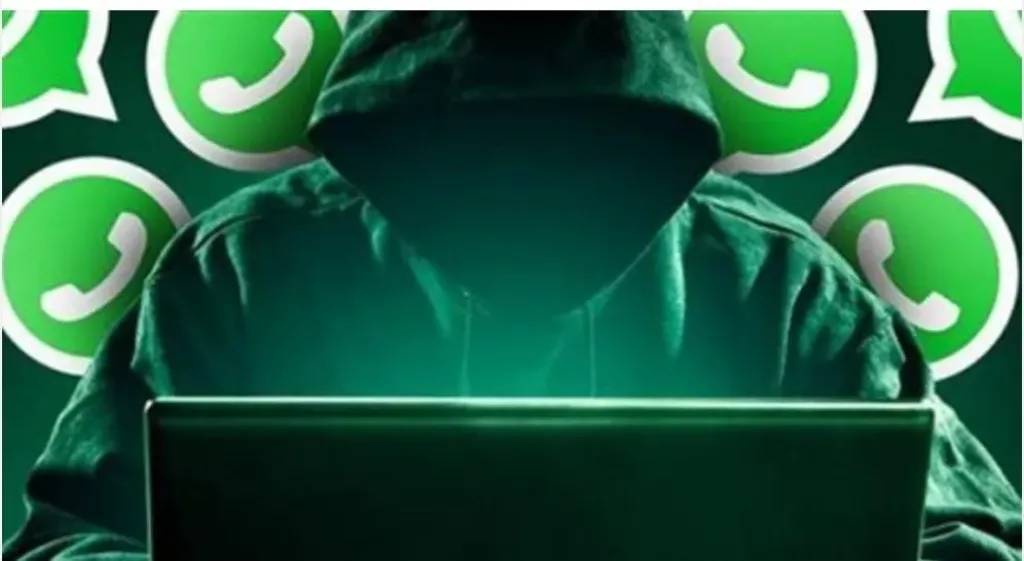 رجعلي فلوسي يا حرامي.. تغريم شاب 50 ألف جنيه بتهمة سب آخر عبر واتساب في قنا