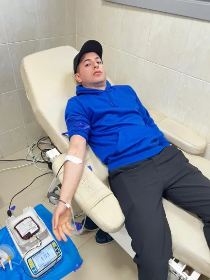 طلاب التربية العسكرية بجامعة كفر الشيخ يواصلون مسيرة العطاء بحملة تبرع بالدم بالمستشفى الجامعي