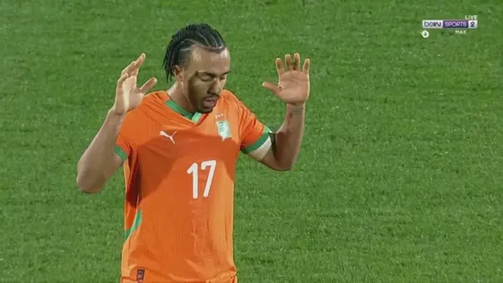 كوت ديفوار تتخطى بوركينا فاسو بثلاثية وتضرب موعدًا مع مصر