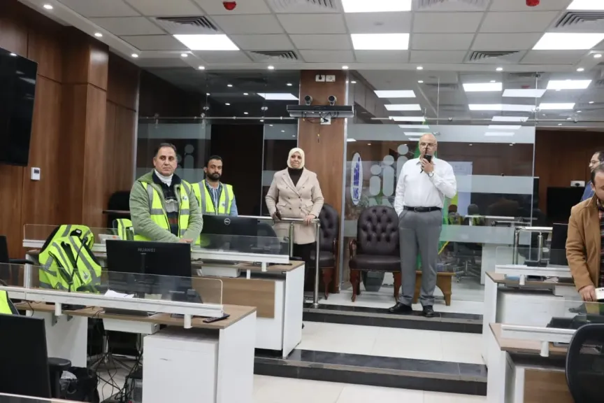 من غرفة التحكم.. محافظ القليوبية يشن حملة حاسمة لإزالة تعديات الطريق الزراعي