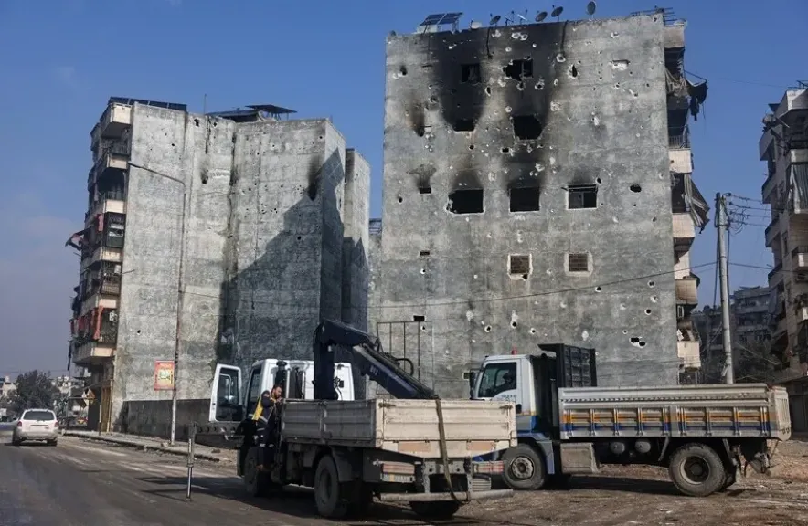 من مشاهد القتال في حلب