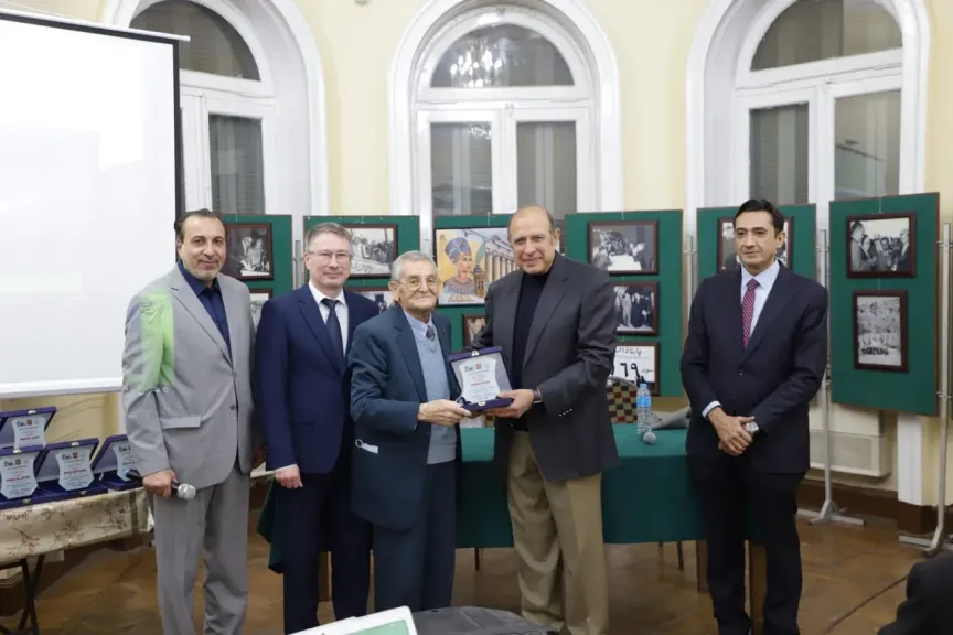 احتفالية روسية بالذكري ال 66 على وضع حجر الأساس