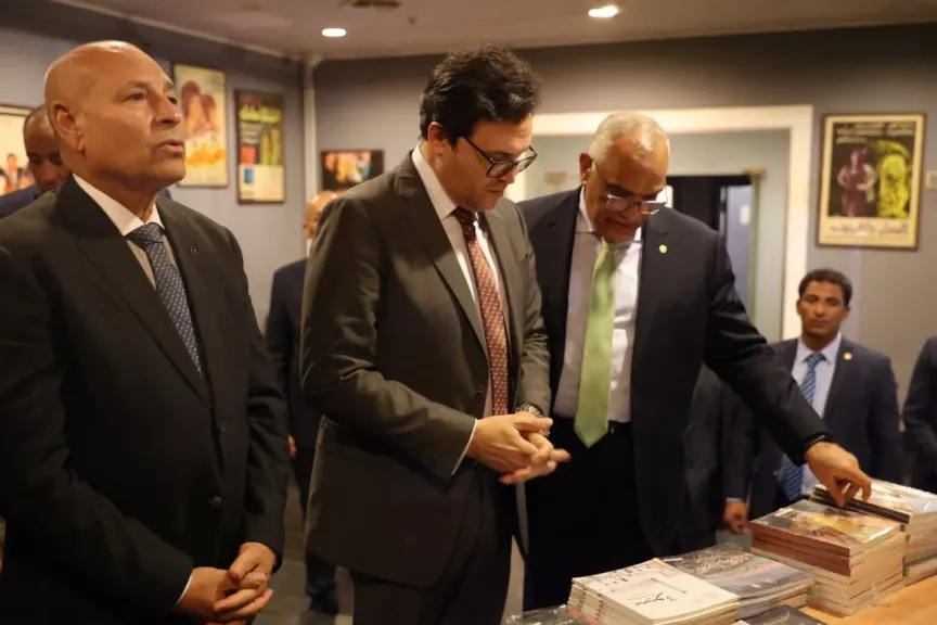 وزير الثقافة يشهد ندوة وحفل إطلاق كتاب «المعادي.. لمحات من تاريخ وتراث الضاحية الخضراء» ويُثمّن جهود «التنسيق الحضاري» في توثيق الذاكرة العمرانية