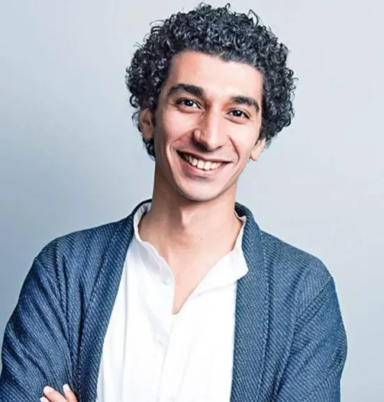 ماستر كلاس مع كريم الشناوي على مسرح جراند طيبة.. اليوم