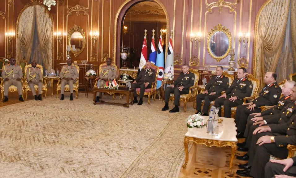 رئيس الأركان يلتقي قائد قوات الدفاع المالاوي ويترأسان الاجتماع الثالث للجنة التعاون العسكري