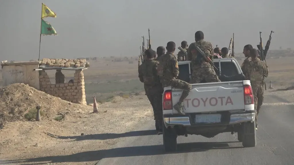 على حافة الانفجار… اشتباكات الجيش السوري و«قسد» تعيد خلط أوراق الشمال