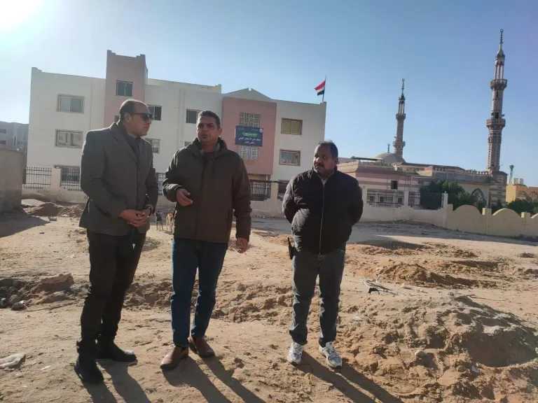 استجابة ميدانية وشوارع بلا إشغالات.. جولة لرئيس جهاز العبور بالحي الثامن