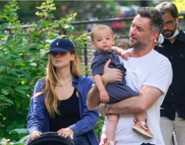 جينيفر لورانس: حياتي العائلية دائمًا في المقام الأول