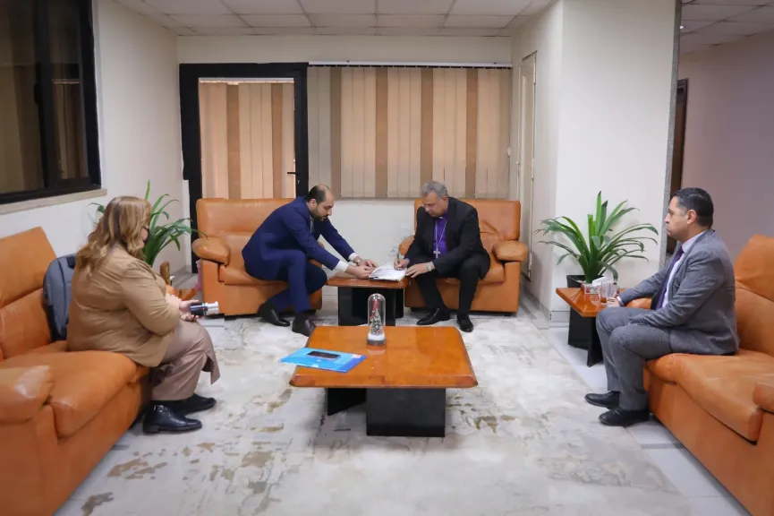 رئيس الطائفة الإنجيلية يوقع عقد تخصيص أرض بناء مقر و كنيسة جديدة بالعاصمة الأدارية