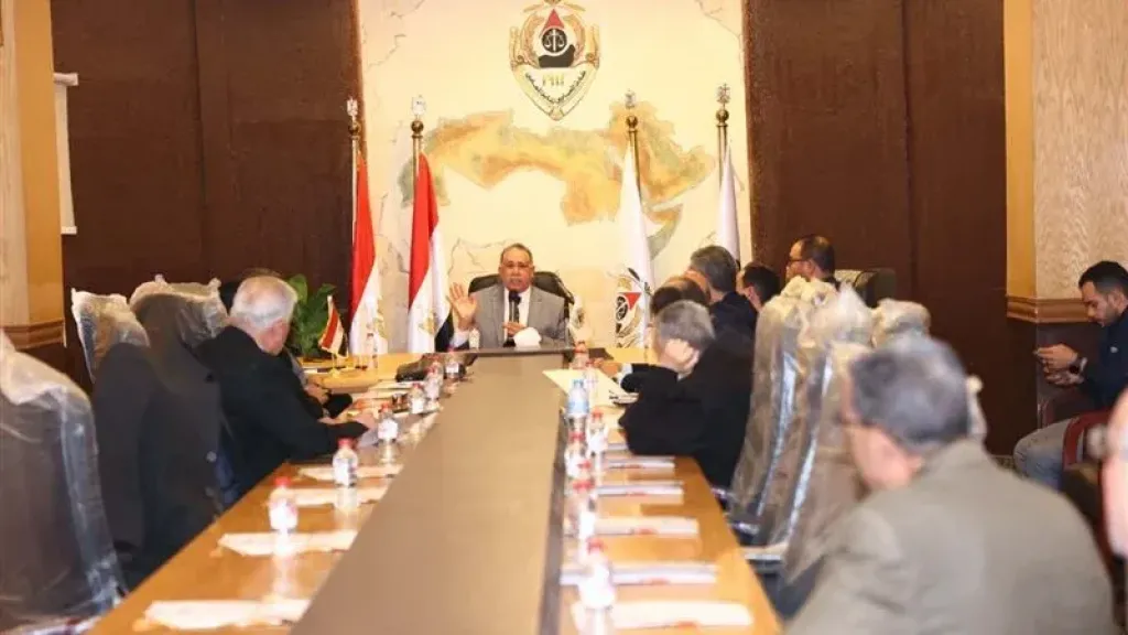 نقيب المحامين يترأس اجتماعًا تحضيريًا للانتخابات