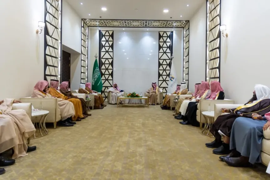 رئيس الجامعة الإسلامية بالمدينة يستقبل وزير الشؤون الإسلامية السعودي