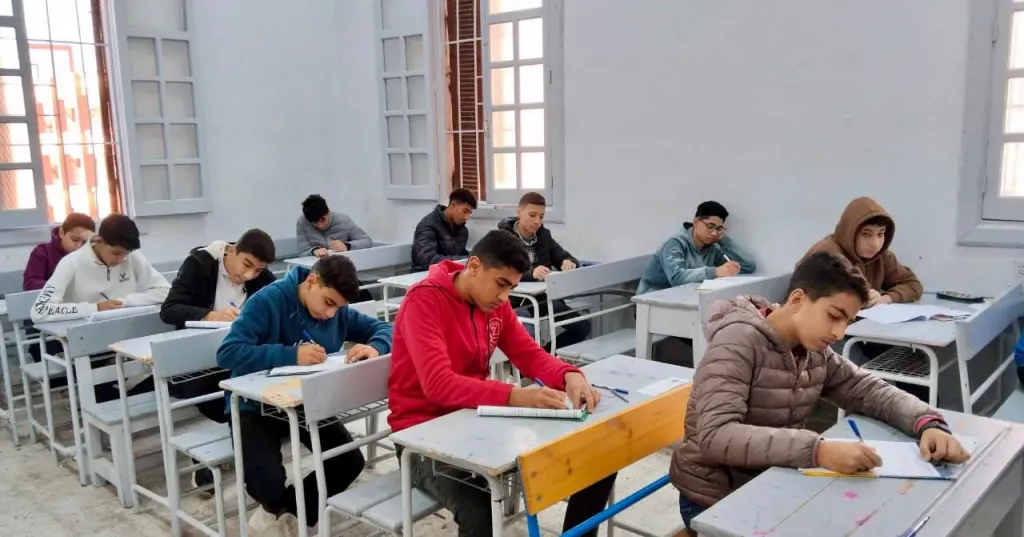 اليوم.. انطلق ”ماراثون” امتحانات الشهادة الإعدادية