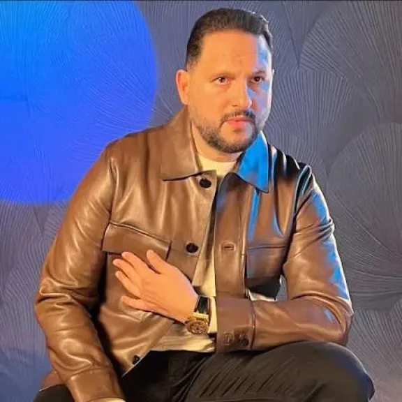 مشيدا بالتنظيم وقوة الحدث.. عماد زيادة يصل الرياض لحضور حفل صنّاع الترفيه بنسخته السادسة Joy Awards