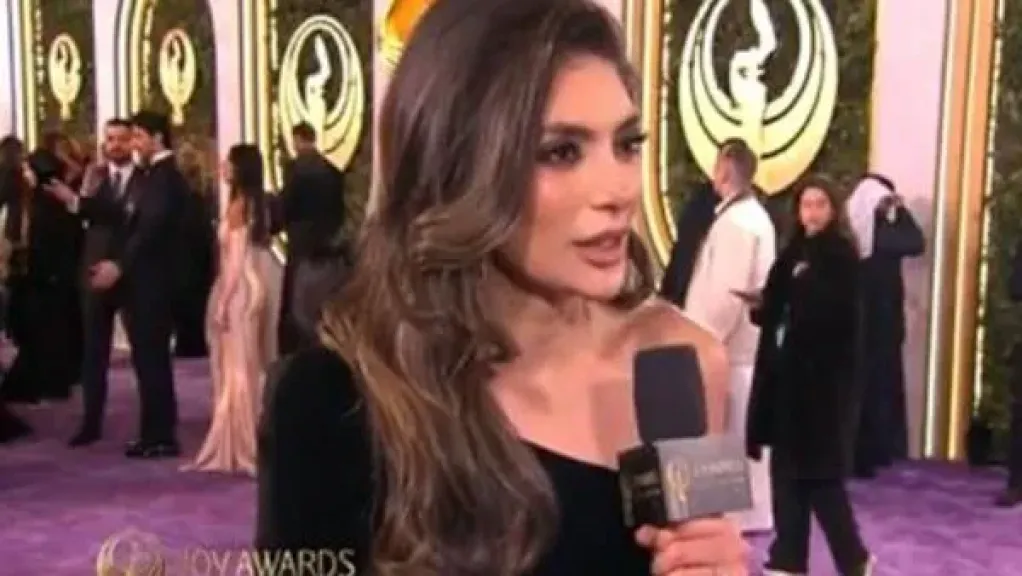 من غرفة الأخبار إلي لقاءات النجوم.. الإعلامية لما جبريل تشارك بتقديم فعاليات حفل جوائز صنّاع الترفيه JOY AWARDS