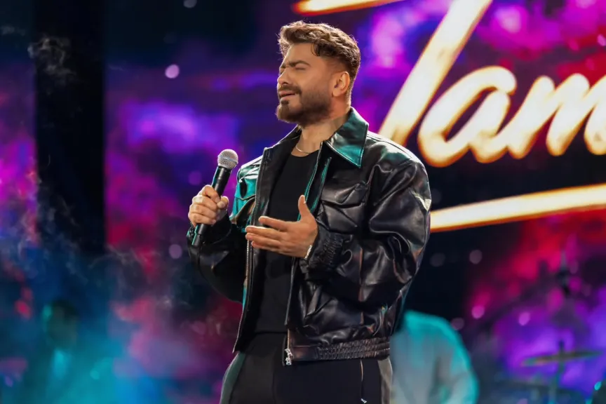 من أجمل وأرقى الحفلات.. تامر حسنى يعلق علي حفله بمسرح المجاز بالشارقة