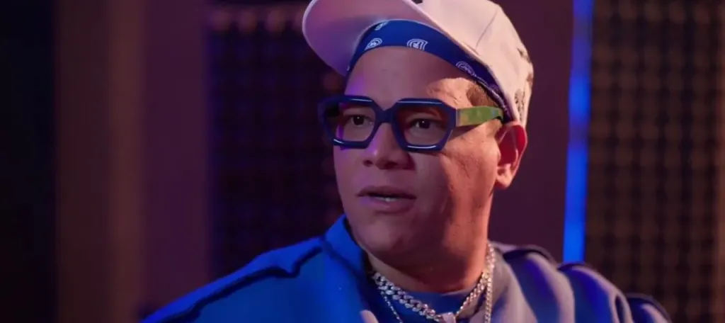 أحمد عبد الحميد يضع خطة تهريب المخدرات في مسلسل بيت بابا