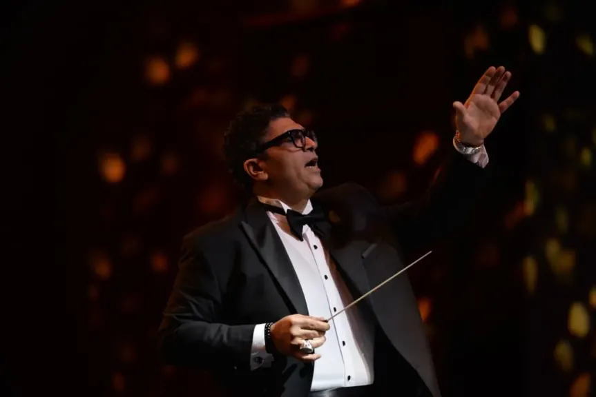 أوبرا الأسكندرية تعزف ألحان الموجى بسيد درويش