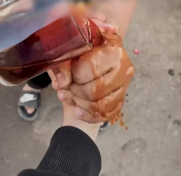 مؤسس «أمهات مصر»: ترند «الشاي المغلي» سلوك خطير لا علاقة له بالحب أو الصداقة