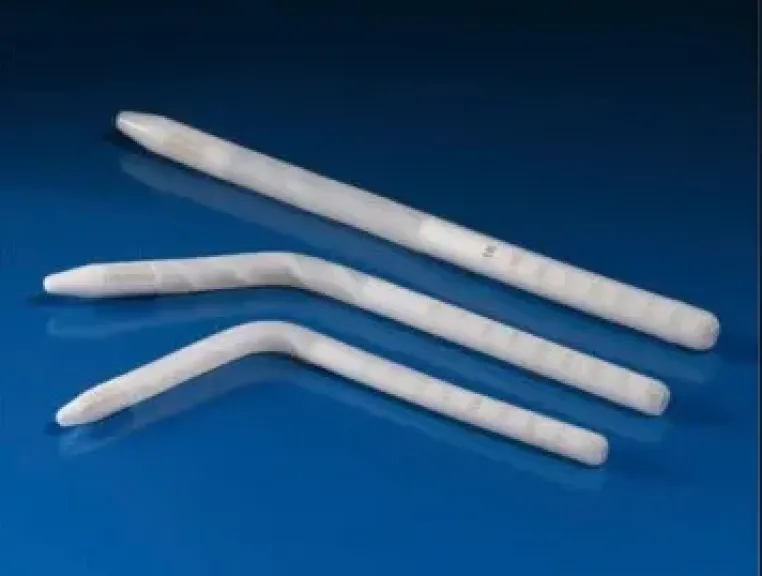 هل تعود الحياة الزوجية طبيعية بعد دعامة العضو الذكري؟ طبيب يوضح