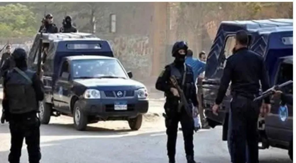 بلغ بسرقة 2 كيلو ب12 مليون.. القبض على المتهمين بقطع الطريق على تاجر ذهب ونجله والتعدي عليهما في قنا