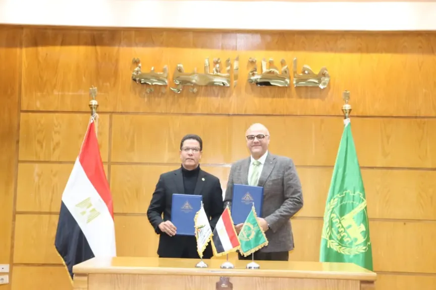 لتحقيق التنمية المستدامة.. محافظ القليوبية ورئيس جامعة بنها يوقعان بروتوكول تعاون