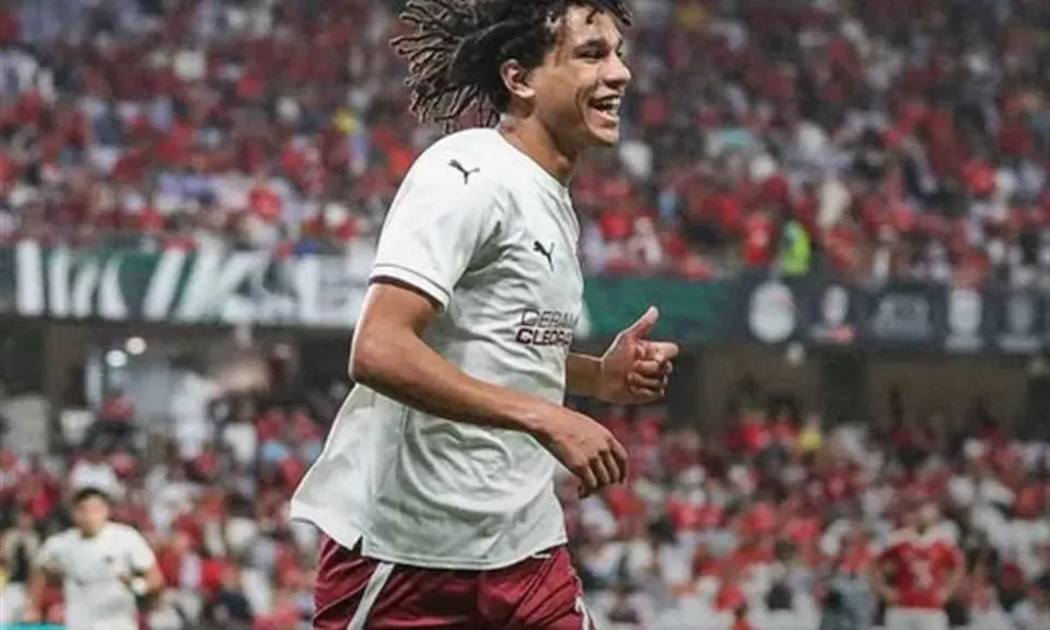 سيراميكا يعلن انتقال مروان عثمان للأهلي وكشف أسماء الراحلين من ”التتش”