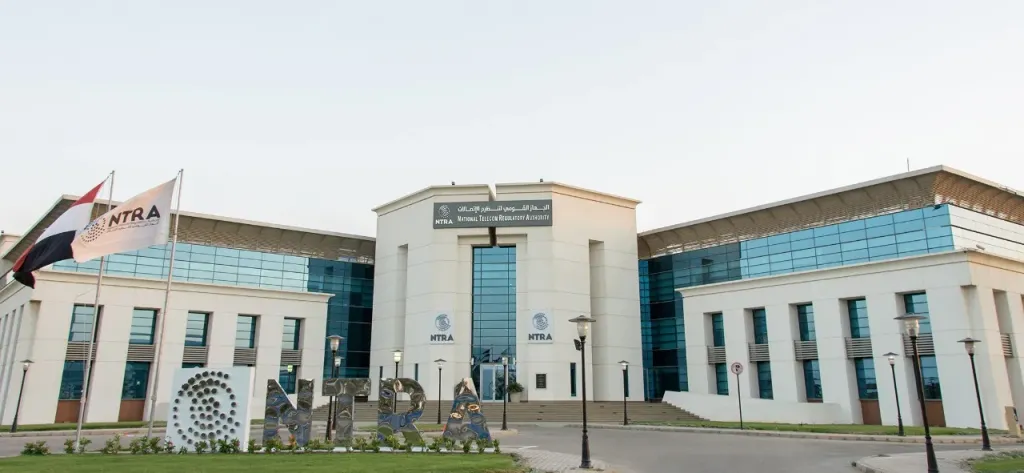 تنظيم الإتصالات: انتهاء فترة الإعفاء الاستثنائى لأجهزة الهاتف المحمول الواردة من الخارج غدا الأربعاء