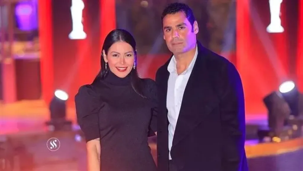 صورة من منزلهما تنهي الجدل.. محمد عبد المنصف ولقاء الخميسي ينفيان شائعات الانفصال