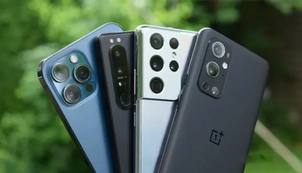 موعد انتهاء الإعفاء الاستثنائى لهواتف المحمول الواردة من الخارج