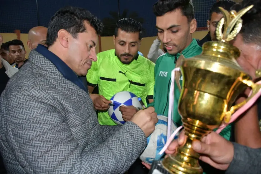 وزير الشباب والرياضة ومحافظ شمال سيناء يفتتحان أعمال تطوير الملعب الخماسي بمركز شباب الخربة والملعب القانوني بمركز شباب قاطية