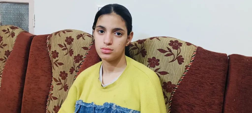 طفلة تهرب من تعذيب أسري وتواجه مصيرًا مجهولًا منذ أكثر من عام