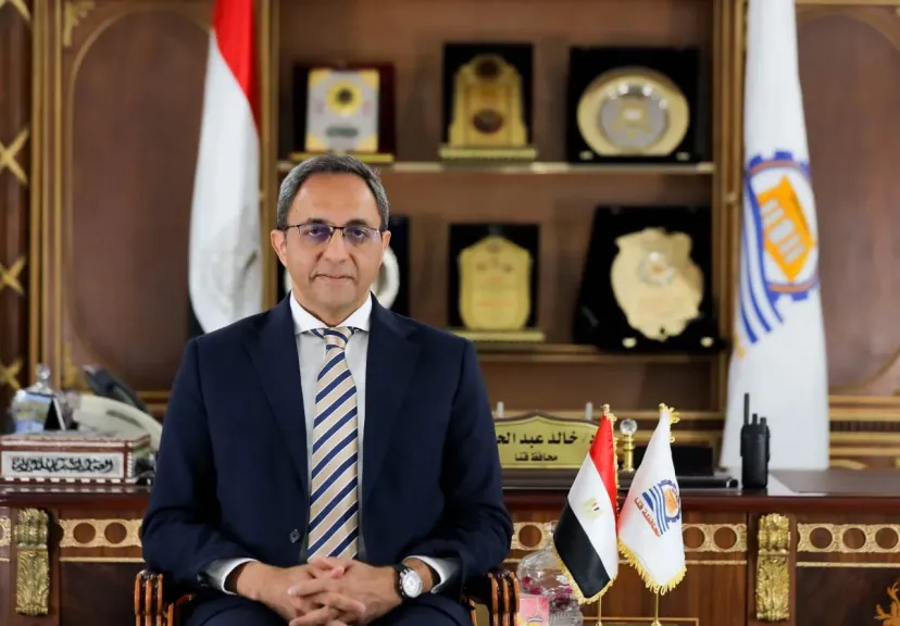 محافظ قنا يوجه بسرعة تصحيح أوراق امتحانات الشهادة الإعدادية