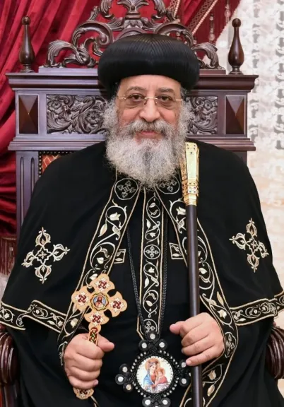 دعوات القلوب تسبق العودة.. اطمئنان رئاسي وتضامن أزهري وكنسي مع البابا تواضروس